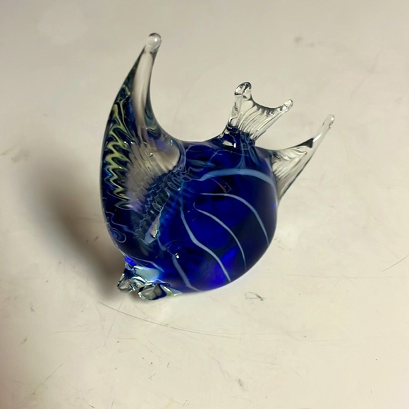 Blue Cobalt Fish Paperweight - Picture 2 of 13